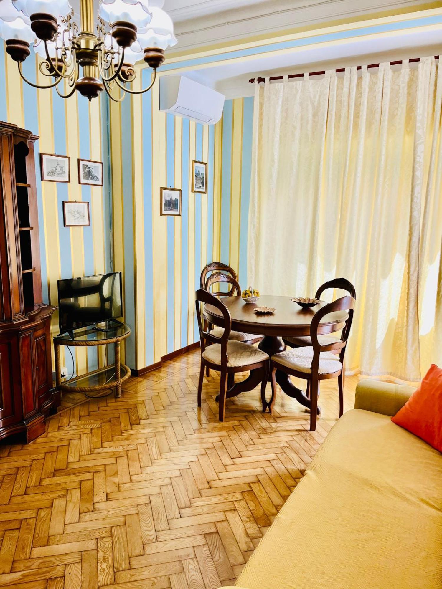 Ampio Appartamento Centrale Санремо Екстер'єр фото